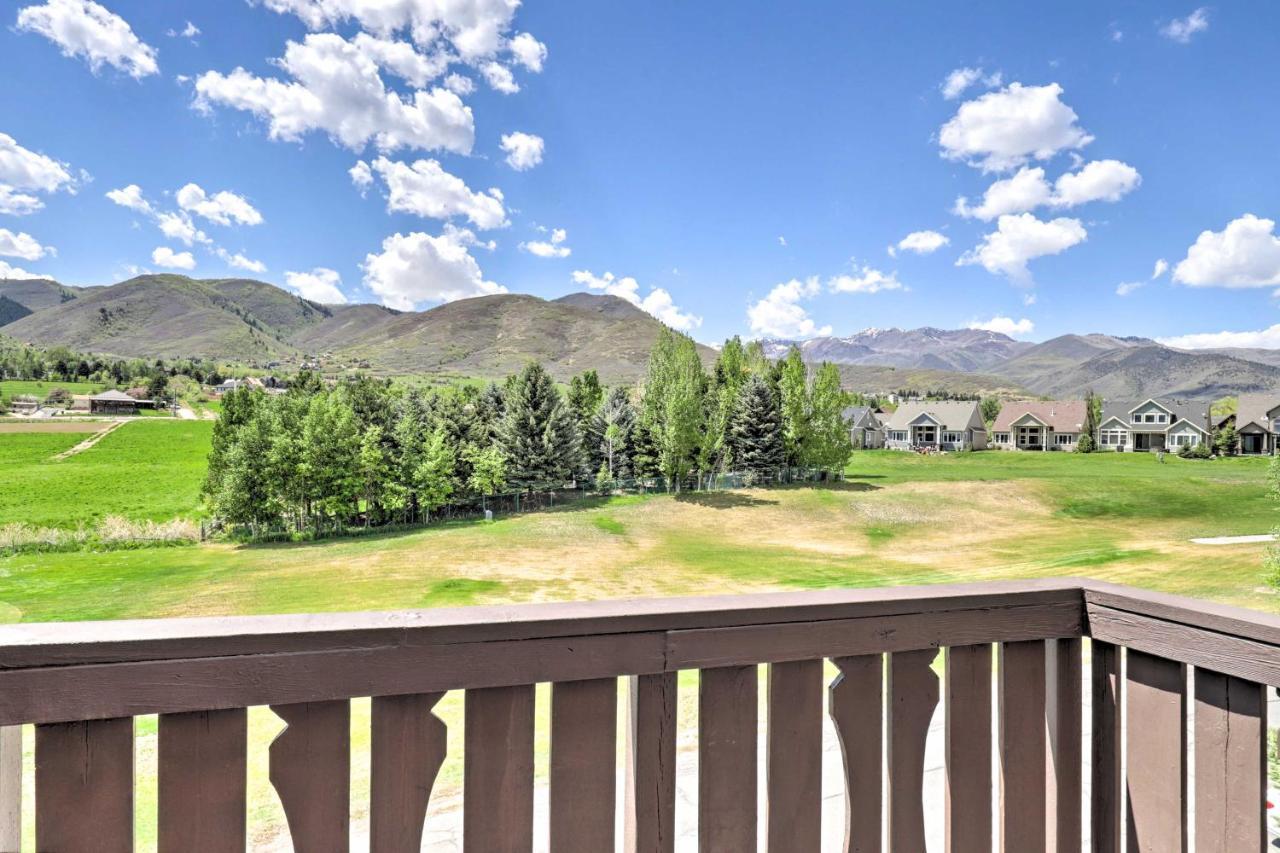 Peaceful Midway Studio With Mountain And Golf Views! Exterior photo